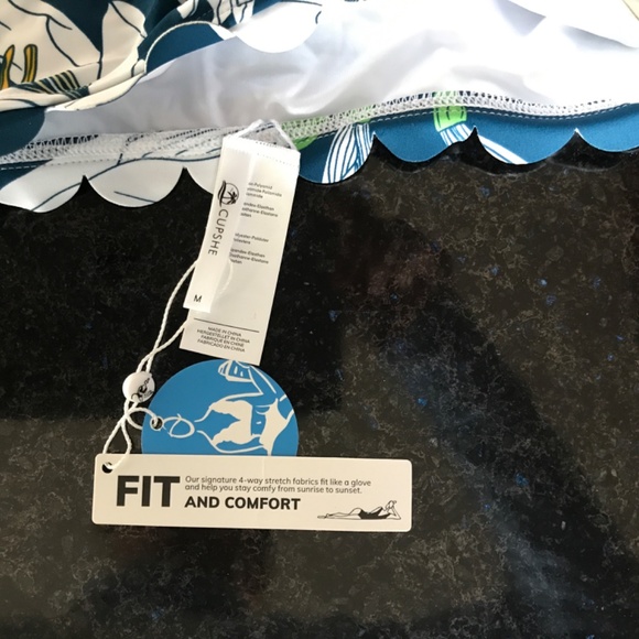 NWT Adorable Brand New CupShe Swim Suit Size M - Picture 7 of 10